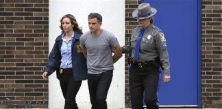 Fotis Dulos out on bail, loses bid to lower $6M bond Fotis Dulos out on bail, loses bid to lower $6M bond