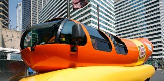 Oscar Mayer hiring ‘Hotdogger’ to drive the Wienermobile, Report Oscar Mayer hiring 'Hotdogger' to drive the Wienermobile, Report