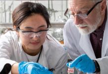 Researchers find way to dissolve, recycle rubber from car tires Researchers find way to dissolve, recycle rubber from car tires