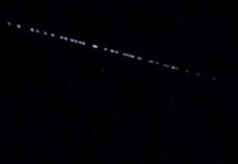 Watch: Strange lights seen in the sky across New Zealand Watch: Strange lights seen in the sky across New Zealand