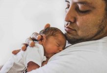 Dads emerged to reap the benefits of partnerships with females and other males (Study) Dads emerged to reap the benefits of partnerships with females and other males (Study)