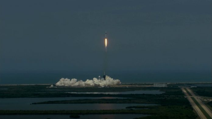 NASA astronauts launch from America in historic test flight of SpaceX Crew Dragon (Study)