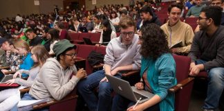 Study finds gender differences in active learning classrooms (Study)