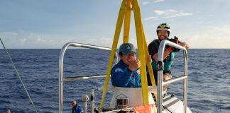 WHOI researcher dives to Challenger Deep (Study) WHOI researcher dives to Challenger Deep