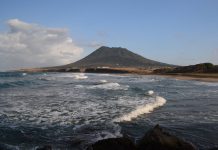 New study reveals how water in deep Earth triggers earthquakes and tsunami New study reveals how water in deep Earth triggers earthquakes and tsunami