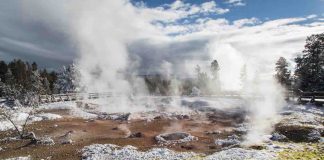 Report: Discovery of ancient super-eruptions indicates the Yellowstone hotspot may be waning Report: Discovery of ancient super-eruptions indicates the Yellowstone hotspot may be waning