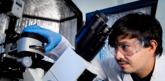 Scientists use a Teflon pipe to make a cheap, simple reactor for silica particle synthesis Scientists use a Teflon pipe to make a cheap, simple reactor for silica particle synthesis