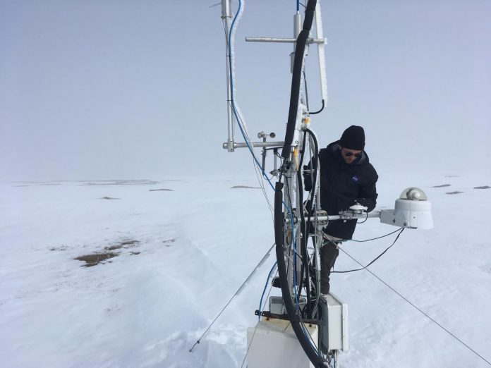 In the Arctic, spring snowmelt triggers fresh CO2 production
