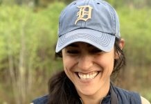 What determines a warbler's colors? (Study) What determines a warbler's colors?