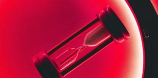 Scientists generate attosecond light from industrial laser Scientists generate attosecond light from industrial laser