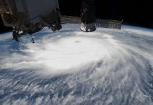 ISS forced to move to avoid space debris (research) ISS forced to move to avoid space debris (research)