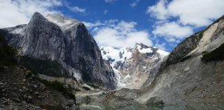 Study: Climate change creating vast new glacial lakes, future flooding risk Study: Climate change creating vast new glacial lakes, future flooding risk