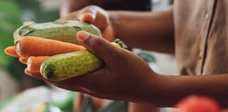 Our Responsibility to Encourage Healthy Eating Habits in Children Our Responsibility to Encourage Healthy Eating Habits in Children