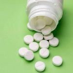 Ovarian cancer risk lessens with analgesics Ovarian cancer risk lessens with analgesics