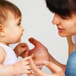 Talking to infants stimulates vocabulary growth Talking to infants stimulates vocabulary growth