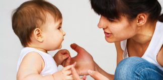 Talking to infants stimulates vocabulary growth Talking to infants stimulates vocabulary growth