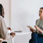 Scientists don’t always give better advice—they just give more Scientists don’t always give better advice—they just give more