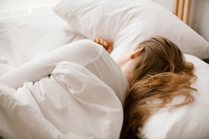 The sleep hormone melatonin reduces prostate cancer risk The sleep hormone melatonin reduces prostate cancer risk