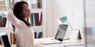 How Bad Sitting Posture at Work Leads to Chronic Back Pain? How Bad Sitting Posture at Work Leads to Chronic Back Pain?