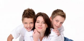 Narcissistic mothers effects on children Narcissistic mothers effects on children