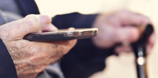 Social media can help improve the mental health of the elderly Social media can help improve the mental health of the elderly