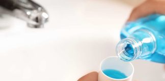 Researchers develop decay-preventing mouthwash Researchers develop decay-preventing mouthwash