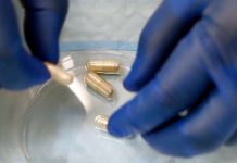 Frozen feces in a pill cures Clostridium difficile infection Frozen feces in a pill cures Clostridium difficile infection