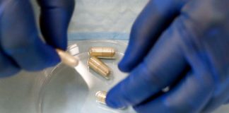 Frozen feces in a pill cures Clostridium difficile infection Frozen feces in a pill cures Clostridium difficile infection