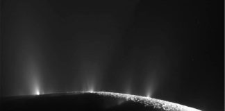 Cassini data indicates Enceladus’ ocean similar to soda lakes on Earth Cassini data indicates Enceladus' ocean similar to soda lakes on Earth