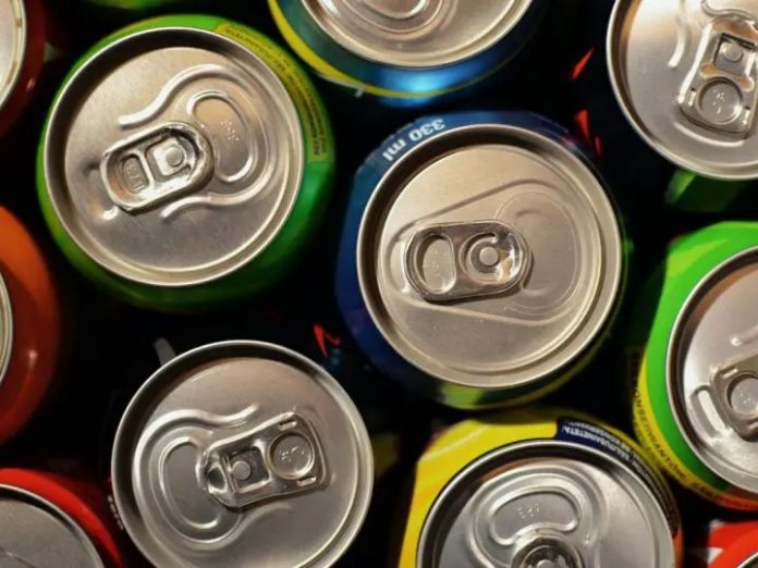 Energy drinks & sugary sodas linked to lifetime diseases & over 184,000 deaths