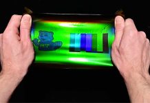 Berkeley engineers develop first working color-changing film Berkeley engineers develop first working color-changing film