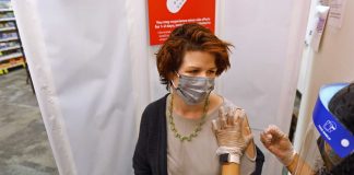 Walgreens’ Second Bivalent Booster Vaccine Scheduling, Get Ready for a New Round of Covid Shots Walgreens' Second Bivalent Booster Vaccine Scheduling, Get Ready for a New Round of Covid Shots