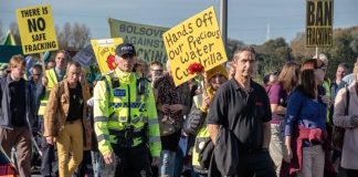 Anti-fracking protests in 60 Romanian cities call for Fracking ban Anti-fracking protests in 60 Romanian cities call for Fracking ban