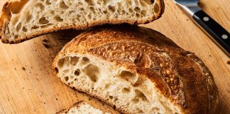 How to Make Sourdough Bread at Home: A Step-by-Step Guide How to make sourdough bread at home?