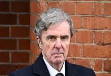 Broadcaster John Stapleton Reveals Parkinson’s Diagnosis Broadcaster John Stapleton Reveals Parkinson's Diagnosis