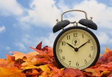Clocks Fall Back: Understanding Daylight Saving Time in the UK when do clocks go back in 2024 and why are they changing?