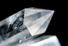 A Crystal That Beats With Time: Physicists Make the Invisible Visible A Crystal That Beats With Time: Physicists Make the Invisible Visible