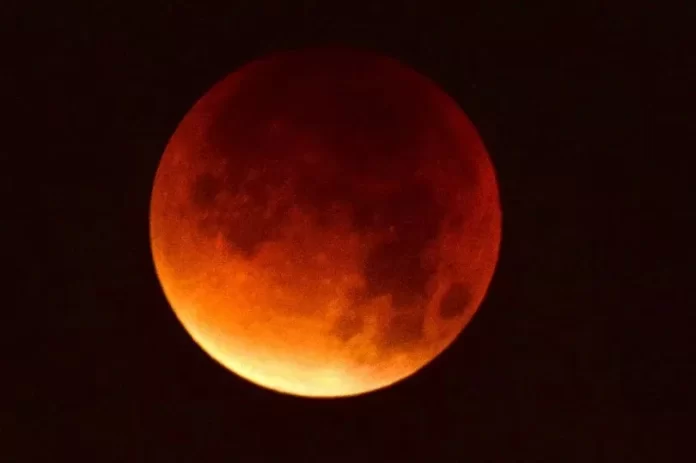 Rare total lunar eclipse ‘blood moon’ to be visible from UK