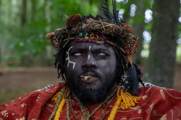 ‘Tribe’ in Scottish Woods Brutally Attacked with Rocks ‘Tribe’ in Scottish Woods Brutally Attacked with Rocks