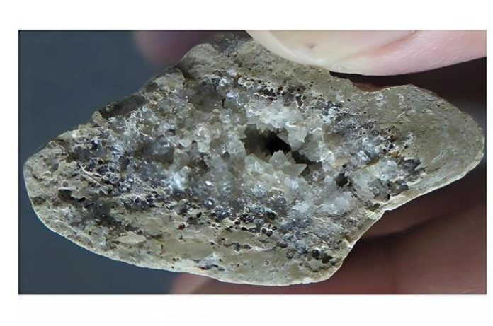 Ancient Ice Age tools reveal early humans adapted through innovation