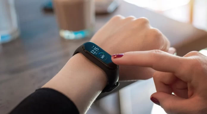 Walking 8,500 Steps a Day May Help Prevent Weight Regain, Study Finds Walking 8,500 Steps a Day May Help Prevent Weight Regain, Study Finds