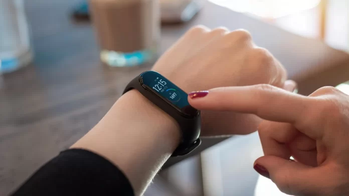 Walking 8,500 Steps a Day May Help Prevent Weight Regain, Study Finds Walking 8,500 Steps a Day May Help Prevent Weight Regain, Study Finds